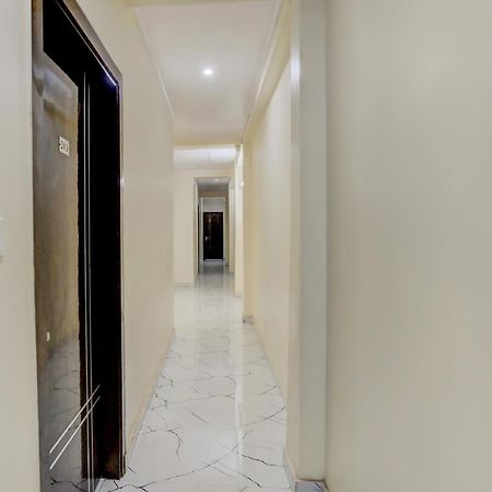 Hotel O Diamond Inn New Delhi Eksteriør billede